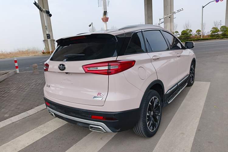 Used FAW Senya R9 2018 1.2T Automatic Luxury Smart Edition
