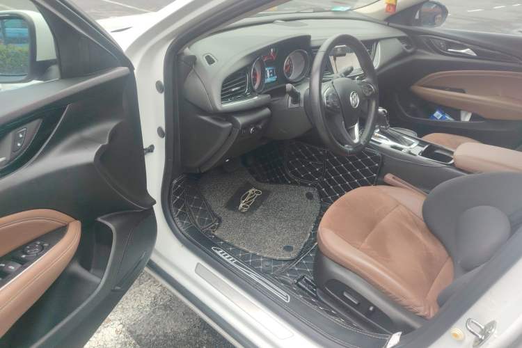 Used Buick Regal 2019 20T Elite Version China VI Standard Driver Seat