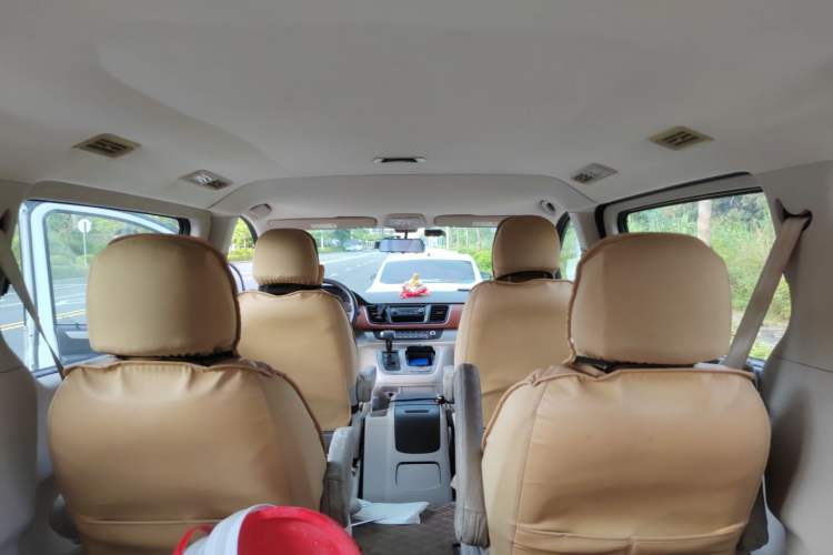 Used SAIC MAXUS G10 2014 2.0T Automatic Elite Edition Headliner