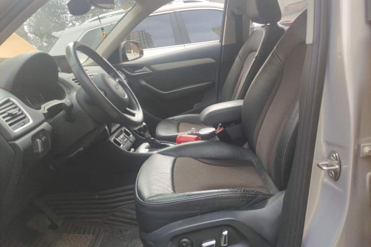 Used Audi Q3 2018 30th Anniversary Edition 30 TFSI Fashion Model
