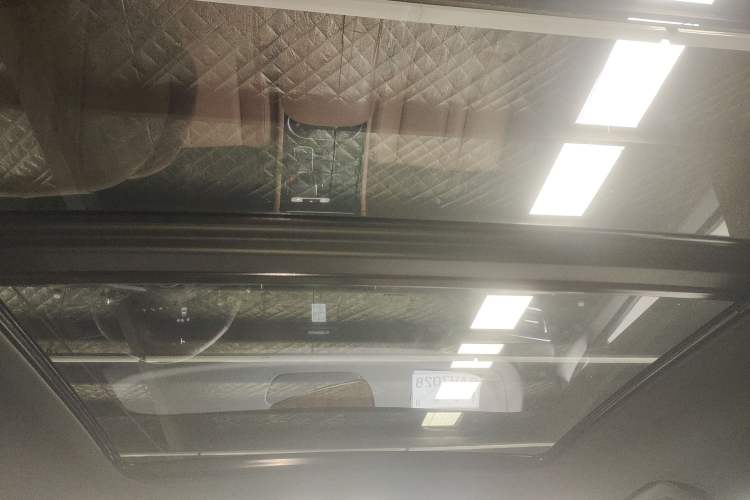 Used Li Auto ONE 2020 Extended-Range 6-Seater Version Headliner