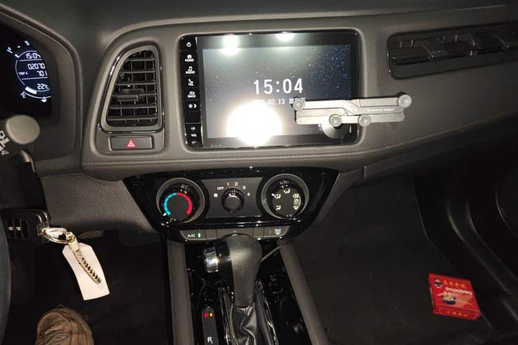 Used Honda Vezel 2020 1.5L CVT Pioneer Edition
