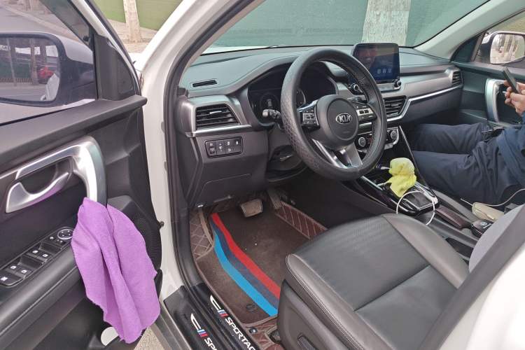 Used Kia Sportage R 2019 2.0L Automatic Smart Luxury Edition
