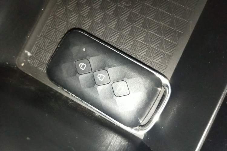 Used Wuling Asta 2022 2.0L DHT Electric-Speed Version Interior 1