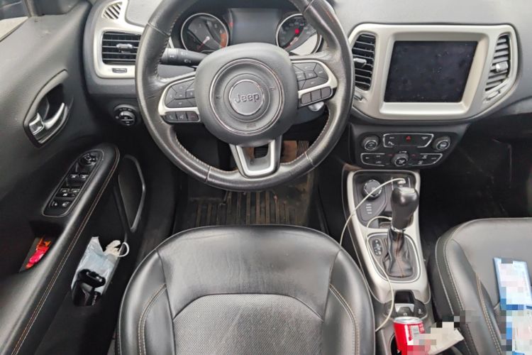 Used Jeep Compass 2017 200T Automatic Family Enjoyment Four-Wheel Drive Edition Steering Wheel