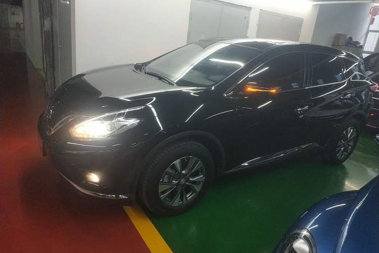 Used Nissan Murano 2021 2.5L XL Two-Wheel Drive Smart Connect Luxury Edition
