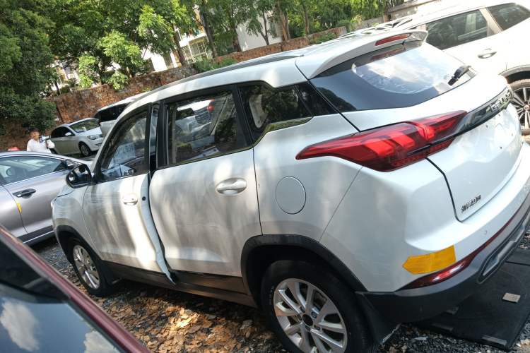 Used BAIC Beijing X3 2021 1.5T CVT Glory Edition
