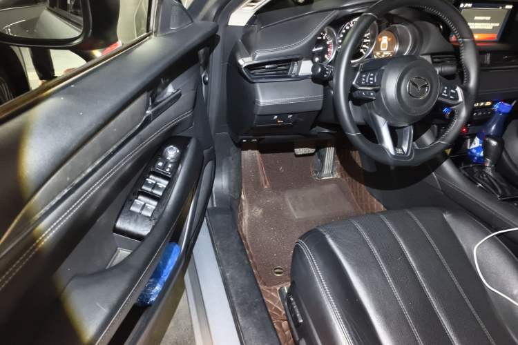 Used Mazda Atenza 2020 2.5L Skyline Sport Edition
