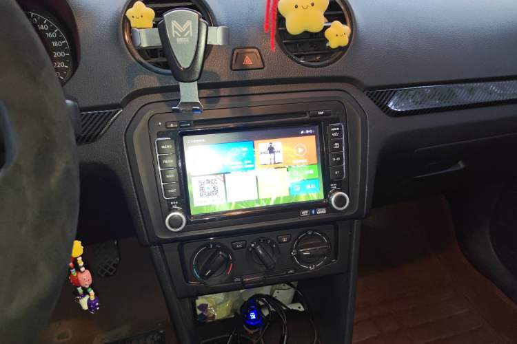 Used Volkswagen Jetta 2013 1.4L Manual Fashion Model