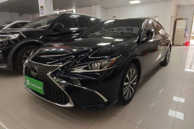 Used Lexus ES 2020 200 Luxury Edition