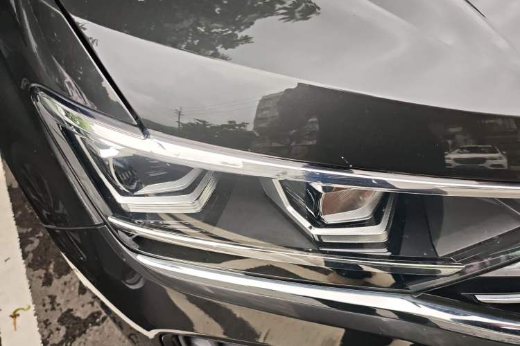 Used Volkswagen Tayron 2020 280TSI Two-Wheel Drive Luxury Connect Edition
