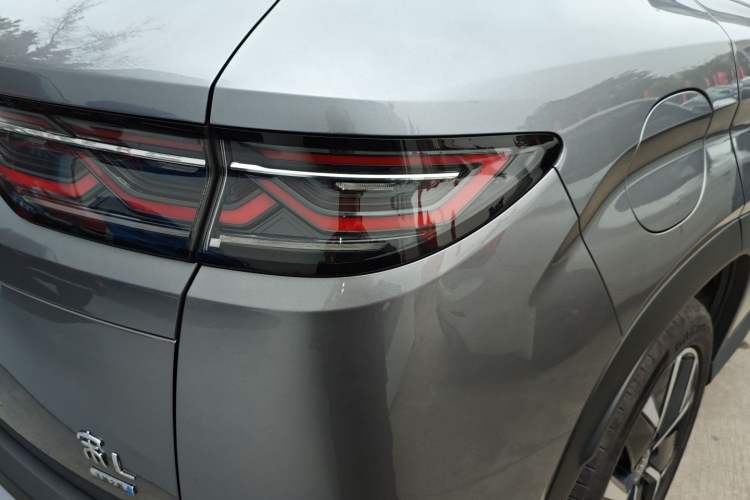 Used BYD Song L DM-i 2025 Intelligent Driving Version 160 km Excellence Edition
