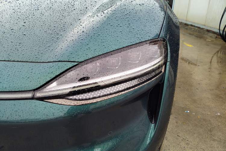 Used Hima Luxeed R7 2026 Model Pure Electric Max+ Left Front Headlight