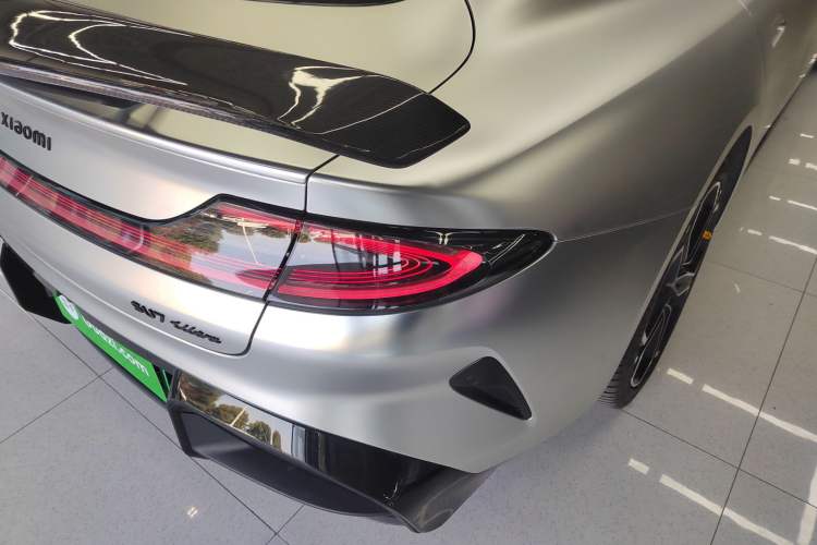 Used Xiaomi Auto SU7 2024 Rear-Drive Standard Founder Edition
