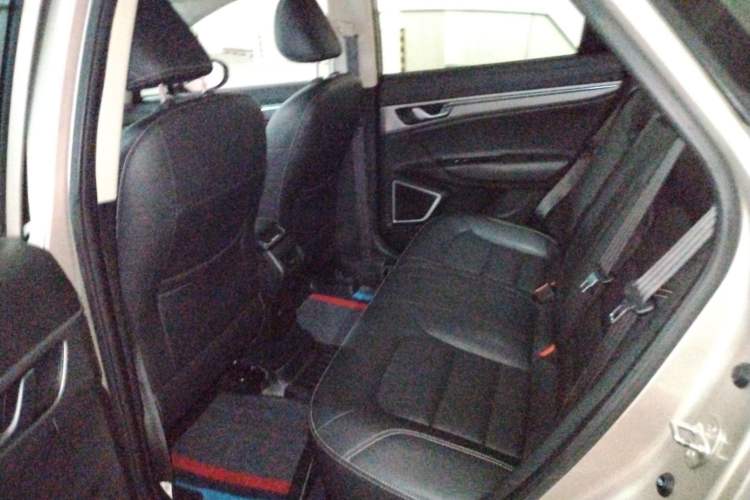 Used Geely Auto Emgrand GS 2016 Sport Edition 1.3T Automatic LingShang Model Left Rear Seat