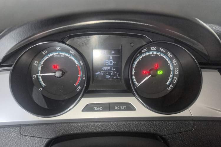 Used Skoda Rapid 2020 1.5L Automatic Comfort Edition
