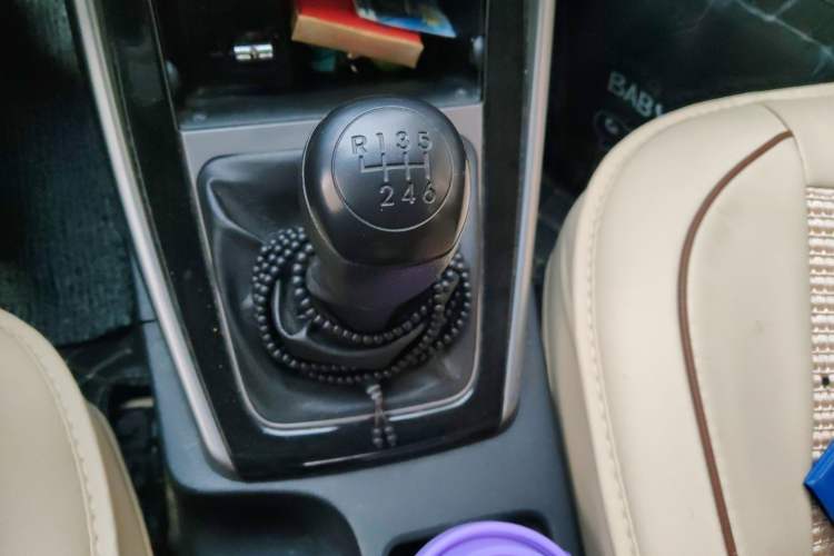 Used Hyundai Elantra (5th Generation / Langdong) 2012 1.6L Manual Leading Model
