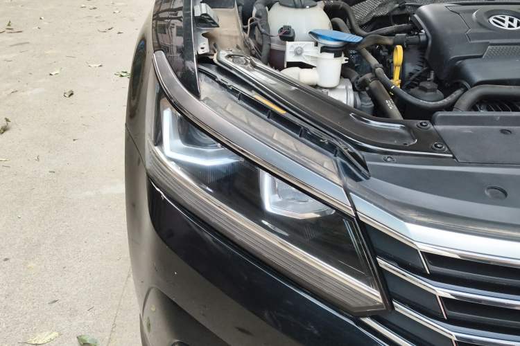 Used Volkswagen Passat 2017 330TSI DSG Luxury Edition
