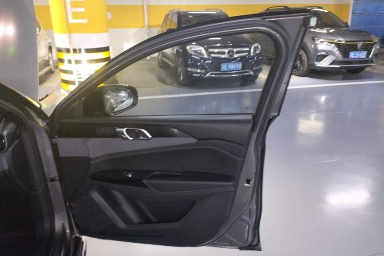 Used Lynk & Co 03 2022 2.0TD DCT JingPro
