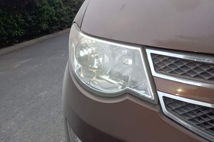 Used Wuling Hongguang 2014 1.5L S Automatic Comfort Edition
