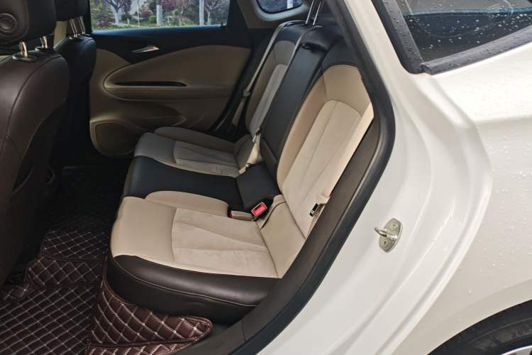 Used Buick Verano 2015 Sedan 15S Automatic Leading Model Left Rear Seat