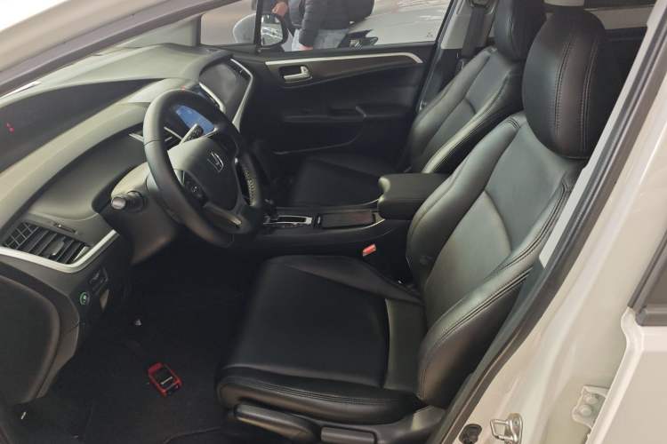 Used Honda Jade 2017 1.8L Automatic Classic Edition 5 seats
