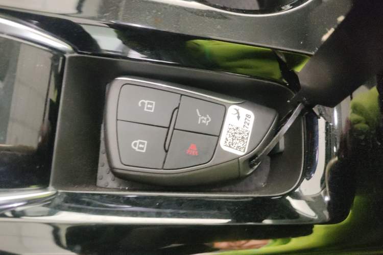 Used Buick Envision 2024 Encore S 25T Ignite Black Style Edition Vehicle Key