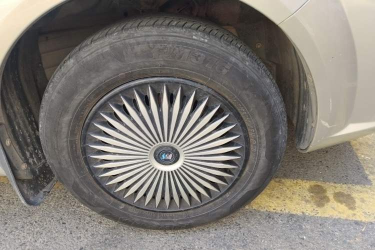 Used Buick Excelle 2015 1.5L Automatic Classic Model
