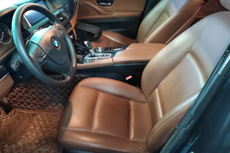 Used BMW 5 Series (Import) 2015 520i Elegant Edition