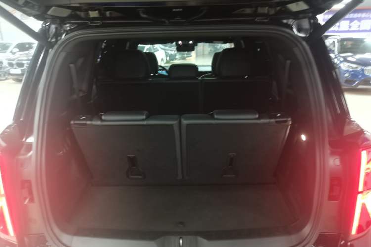 Used GAC Trumpchi GS8 2022 Linghang Series 2.0 TGDI Two-Wheel-Drive Luxury Smart Connectivity Version (7 Seats)
