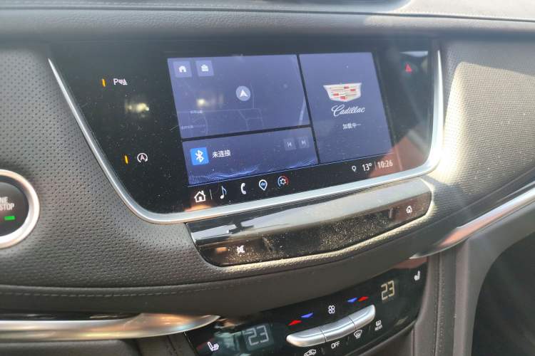 Used Cadillac XT5 2023 2.0T Two-Wheel-Drive Fashion Edition Audio And AC Panel