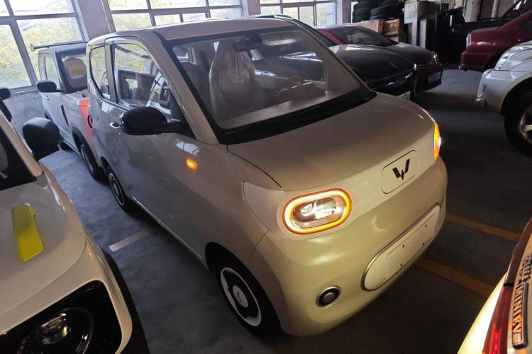 Used Wuling Hongguang MINIEV 2024 3rd Generation 215km Youth Edition