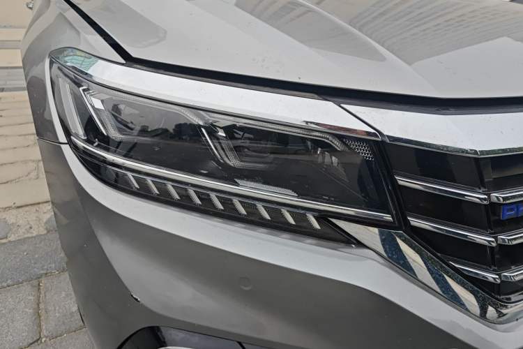 Used Volkswagen Passat New Energy 2020 430 PHEV Hybrid Luxury Edition China VI Standard
