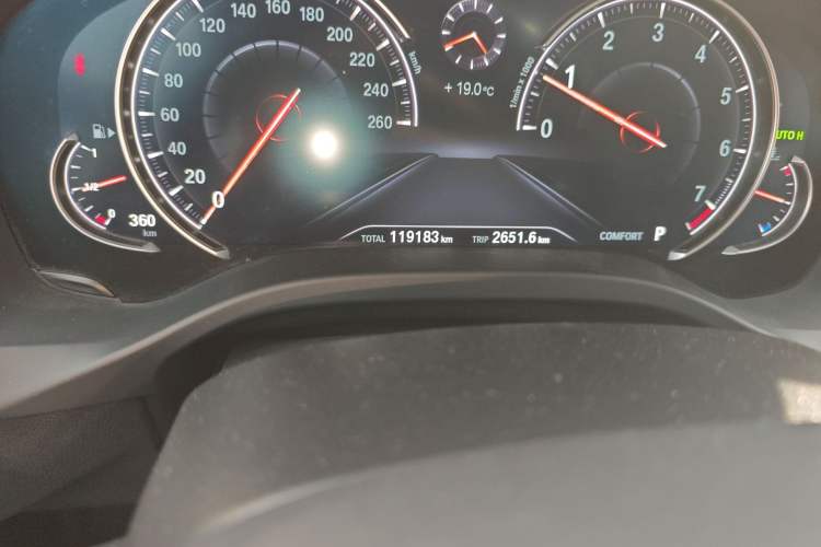 Used BMW X3 2019 xDrive28i M Sport Package Odometer Close Up