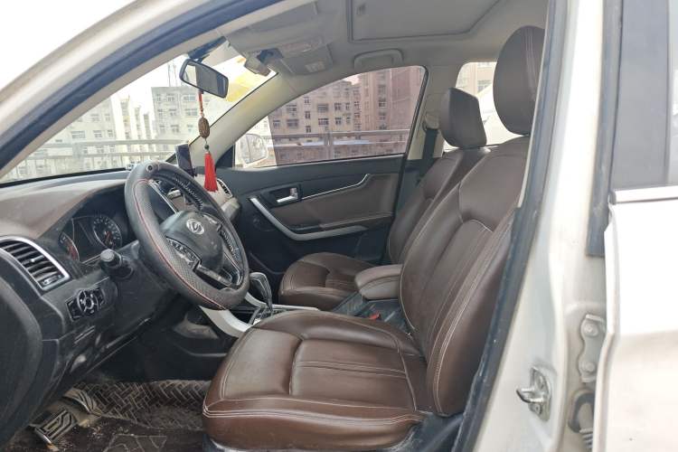 Used Land X5 2016 Plus 1.5T CVT Leading Edition Left Front Seat