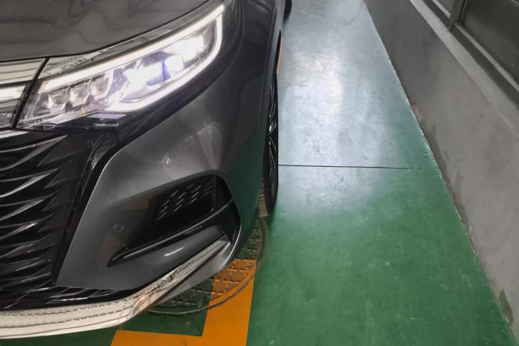 Used Roewe iMAX8 2022 400TGI Prestige Edition Left Front Headlight