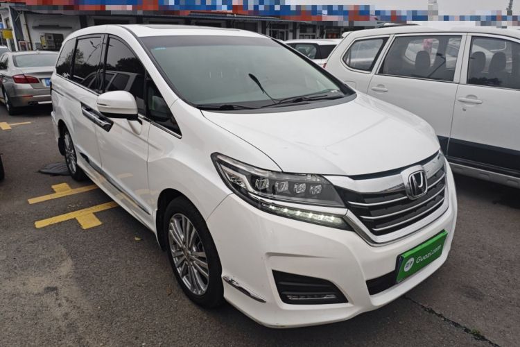 Used Honda Elysion 2016 2.4L Luxury Edition Front Right 45 Deg