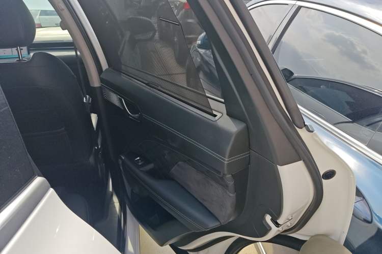 Used Wey Latte DHT 2022 1.5T DHT Extra-Large Cup
