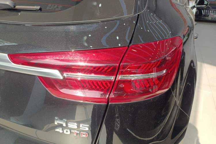 Used Hongqi HS5 2022 Revised Version 2.0T Smart Connect Flagship Edition