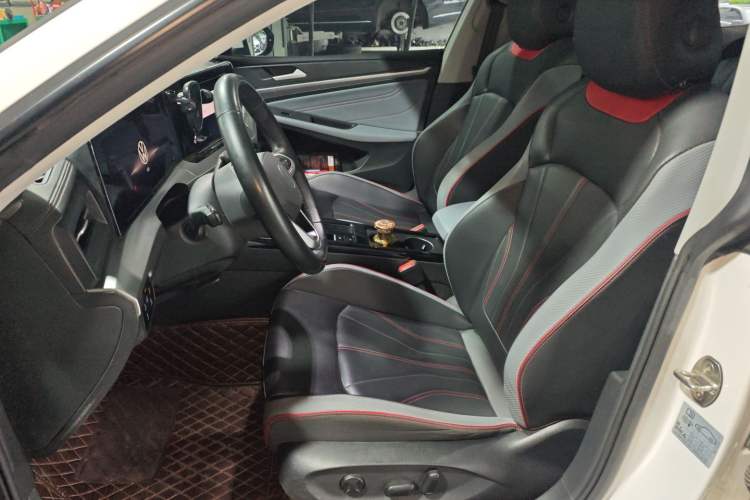 Used Volkswagen Lamando 2022 Lingdu L 280TSI DSG Spicy Edition Left Front Seat