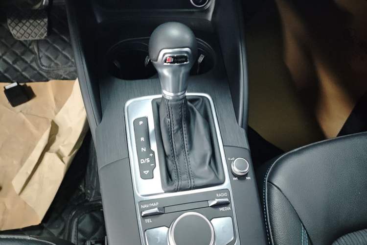 Used Audi A3 2019 Limousine 35 TFSI Fashion Edition China V standard