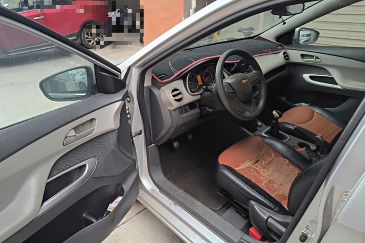 Used Chevrolet Sail 2015 Sail 3 1.3L Manual Warm Edition
