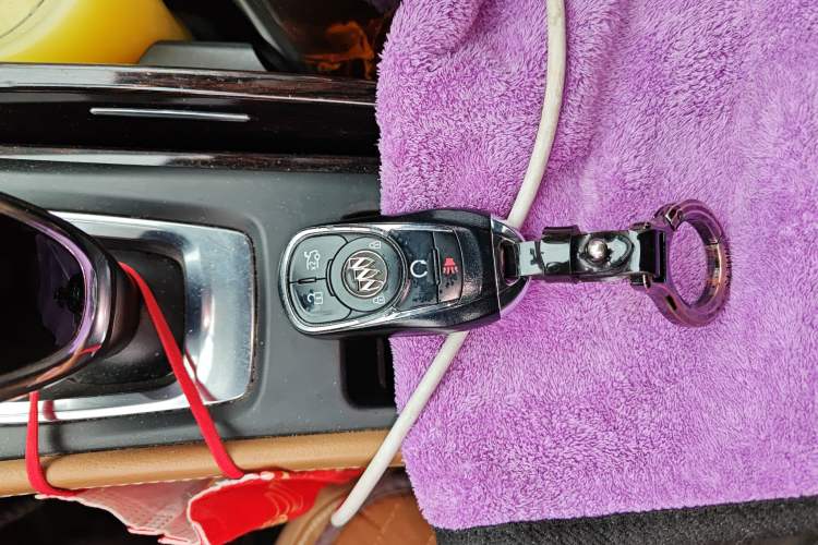 Used Buick LaCrosse 2016 20T Elite Edition Vehicle Key