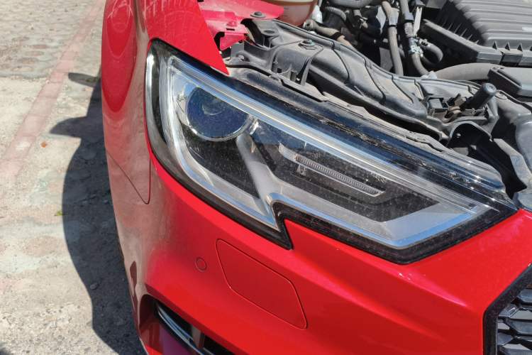 Used Audi A3 2018 30th Anniversary Edition Limousine 35 TFSI Fashion Model Right Front Headlight