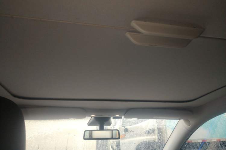 Used Tesla Model Y 2022 Revised Version Rear-Wheel Drive Headliner