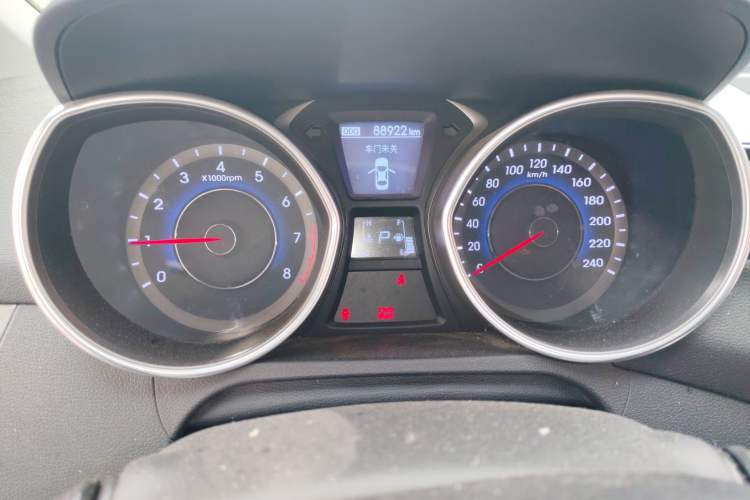 Used Hyundai Elantra (5th Generation / Langdong) 2015 1.6L Automatic Leading Model Instrument Cluster