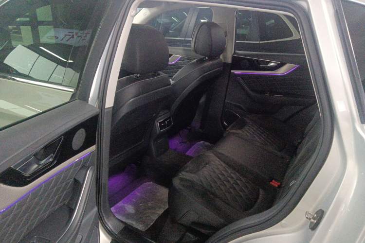 Used Hongqi HS5 2019 2.0T Smart Connect Flagship All-Wheel-Drive Version