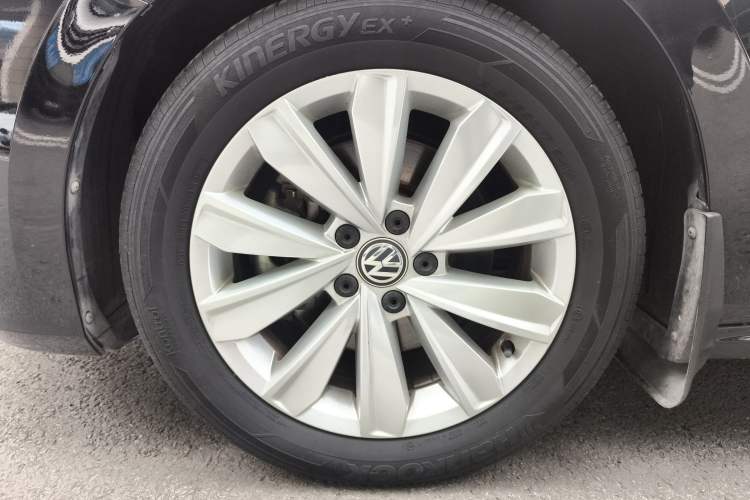 Used Volkswagen Passat 2020 330TSI Elite Edition China VI Exterior 4