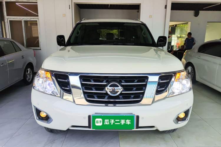 Used Nissan Patrol 2017 4.0L SE U.S.-Spec Version Front