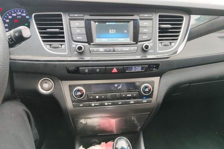 Used Hyundai Mistra 2014 1.8L Automatic Smart GLS